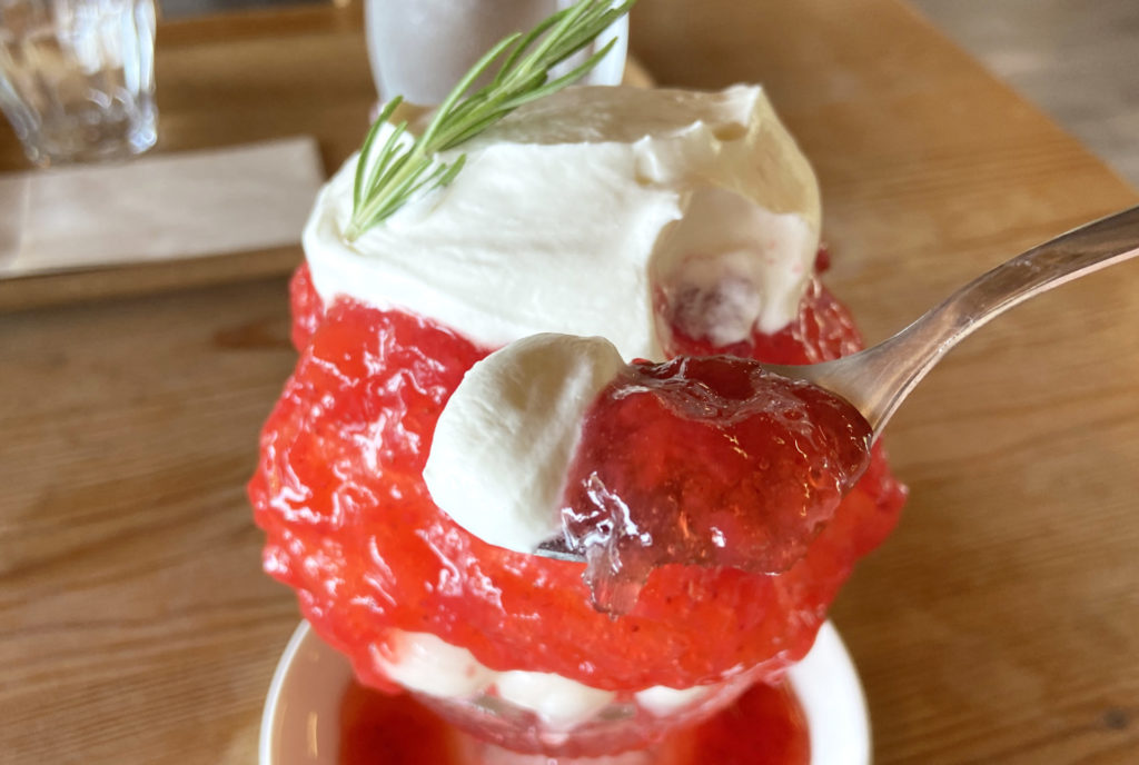 ルドリュロラン378のかき氷のアップ