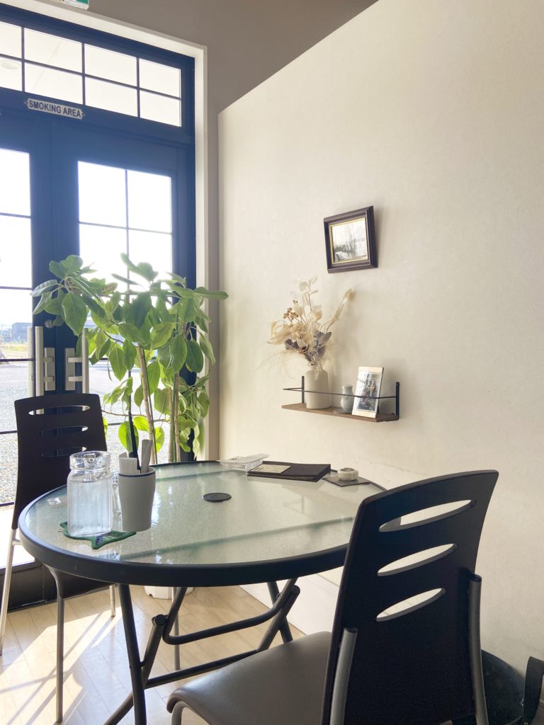 カフェ メゾンボイスの店内